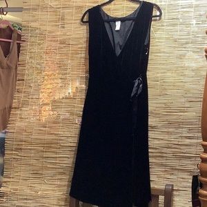 Garnet Hill velvet wrap dress size 10